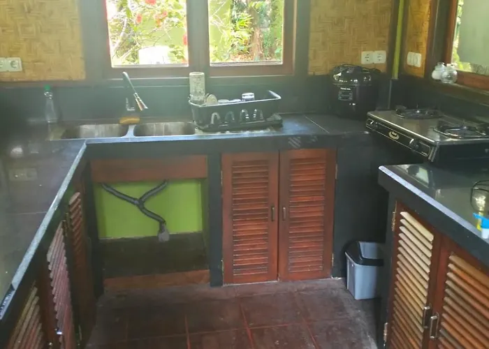 別荘 Eco House Bali